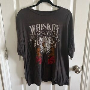 Women's Modish Rebel Graphic Tee Size Large 100% cotton t-shirt